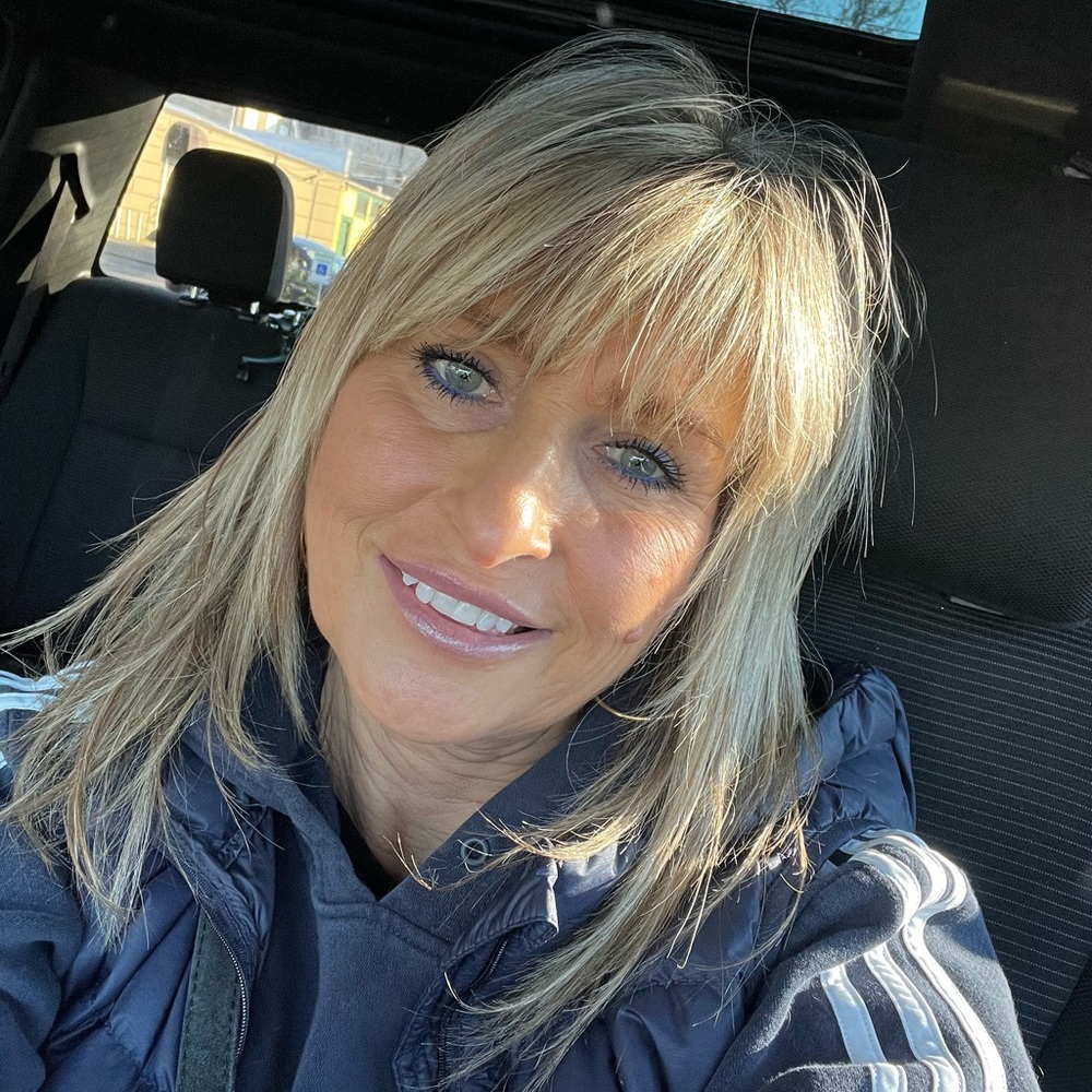 Meet your Posher, Lori